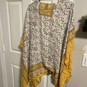 Torrid spring lightweight kimono size 0-3